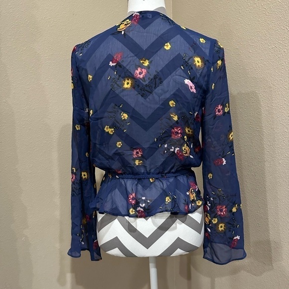 EXPRESS Blue Sheer floral blouse with ruffles, EUC! - Picture 2 of 5
